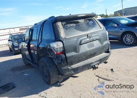 2021 Toyota 4Runner Sr5 Premium z USA, uszkodzony, nr VIN JTEFU5JR2M5250496